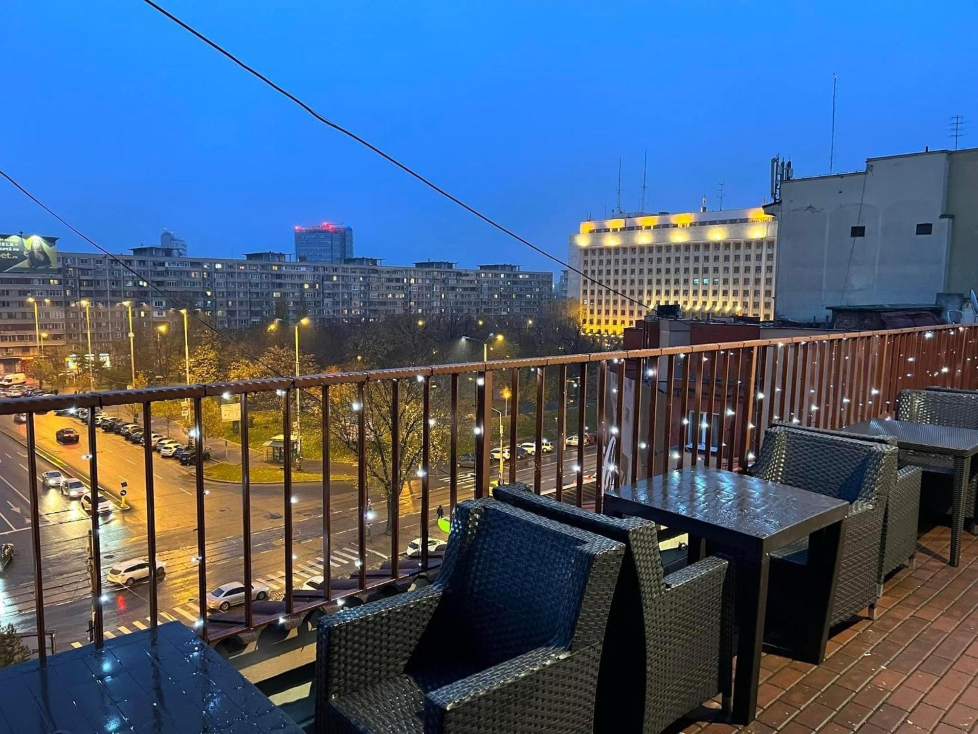 Hotel Reina بوخارست المظهر الخارجي الصورة