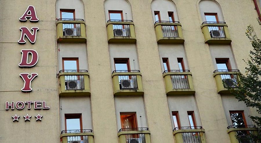 Hotel Reina بوخارست المظهر الخارجي الصورة